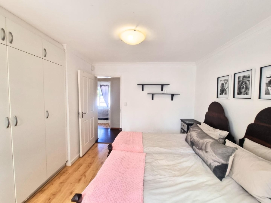 3 Bedroom Property for Sale in Sandbaai Western Cape